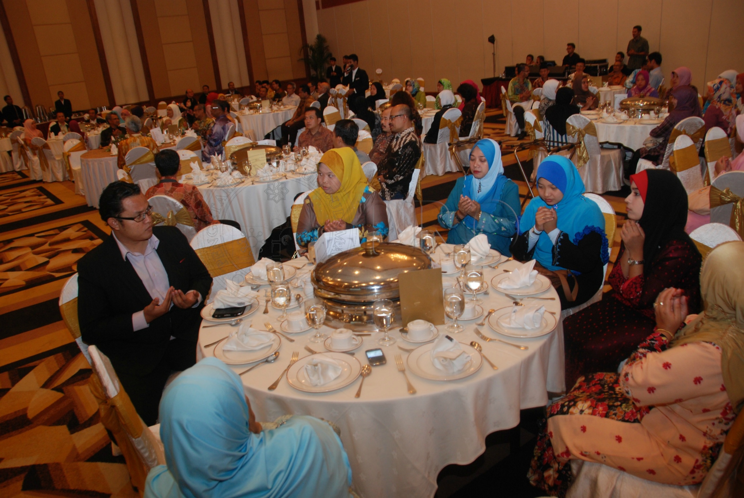 PRO 12 120 upi DSC 6110